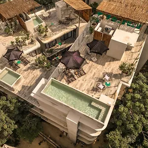 Naj Apartahotel Tulum